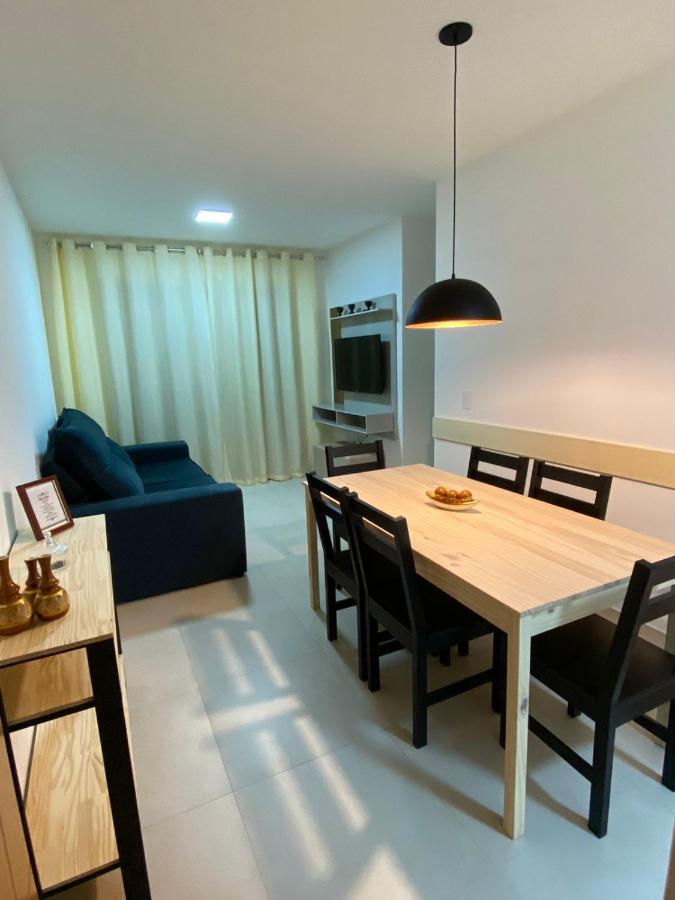 Apartamento Na Praia Do Morro- Guarapari, De Frente, Varanda Ampla, Duas Quadras Da Orla Da Praia Room photo